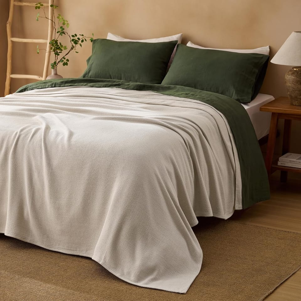 Save on Bedding: Bedsure Queen Size Cotton Herringbone Throw Blanket for Only $16.49